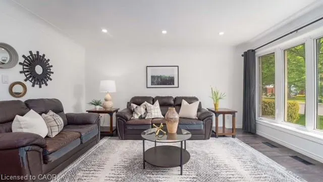 48 Mcdonald Avenue, #UPPER