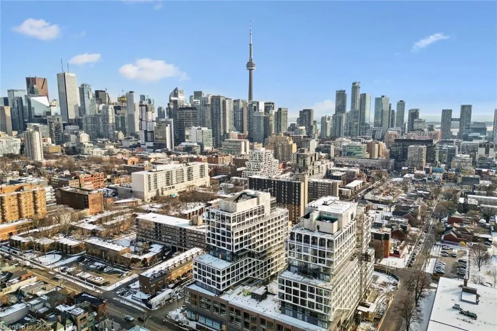 290 Bathurst Street