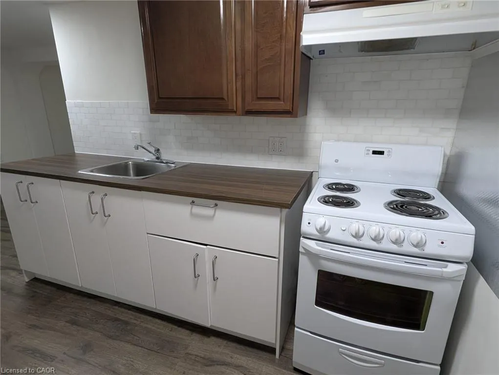 174 Linden Avenue, #LOWER