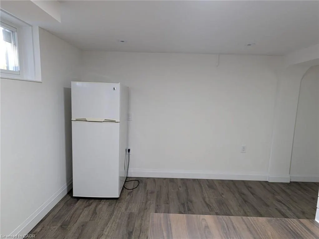 174 Linden Avenue, #LOWER
