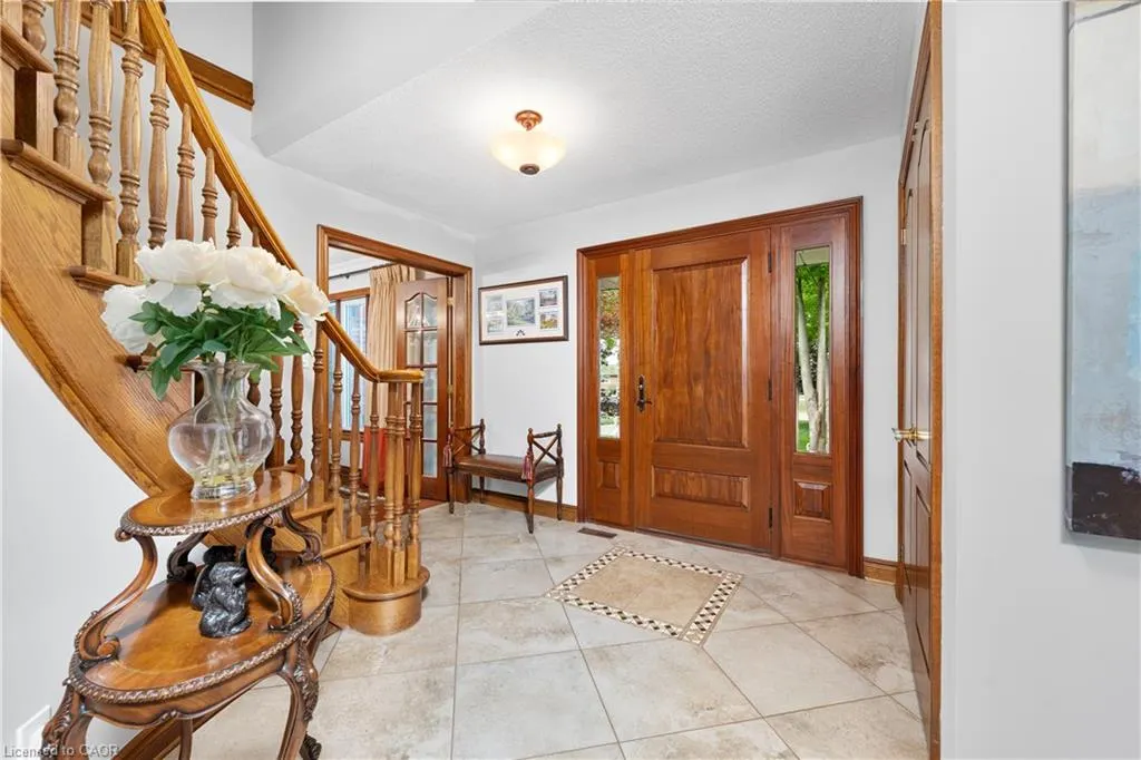 22 Wendakee Drive