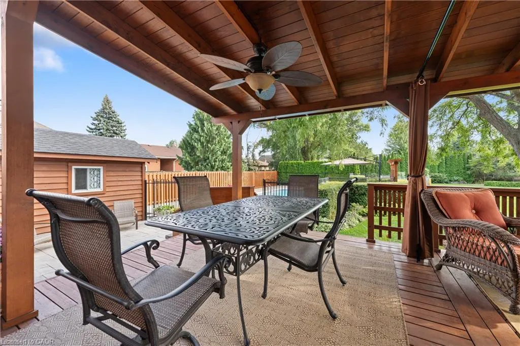 22 Wendakee Drive