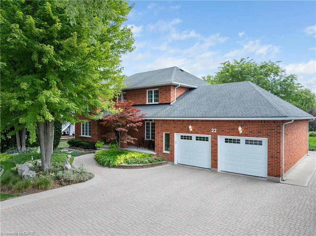 22 Wendakee Drive