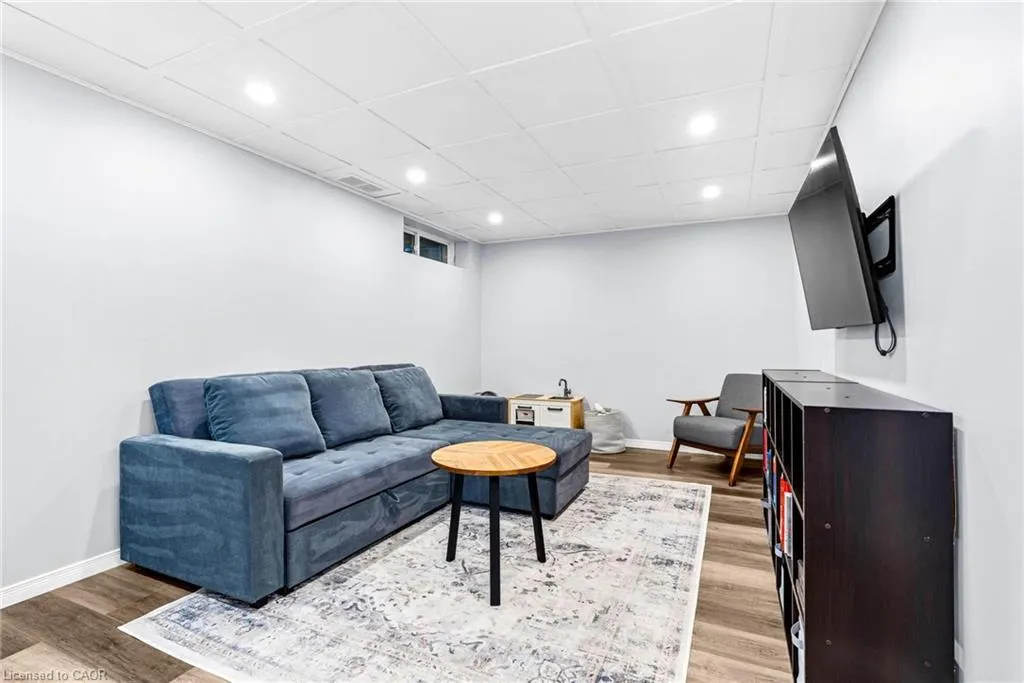 258 Parkvale Drive
