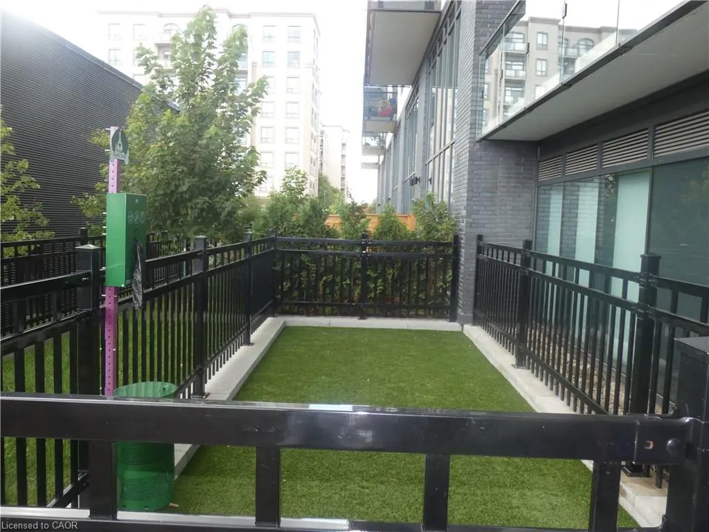 2450 Old Bronte Road, #112