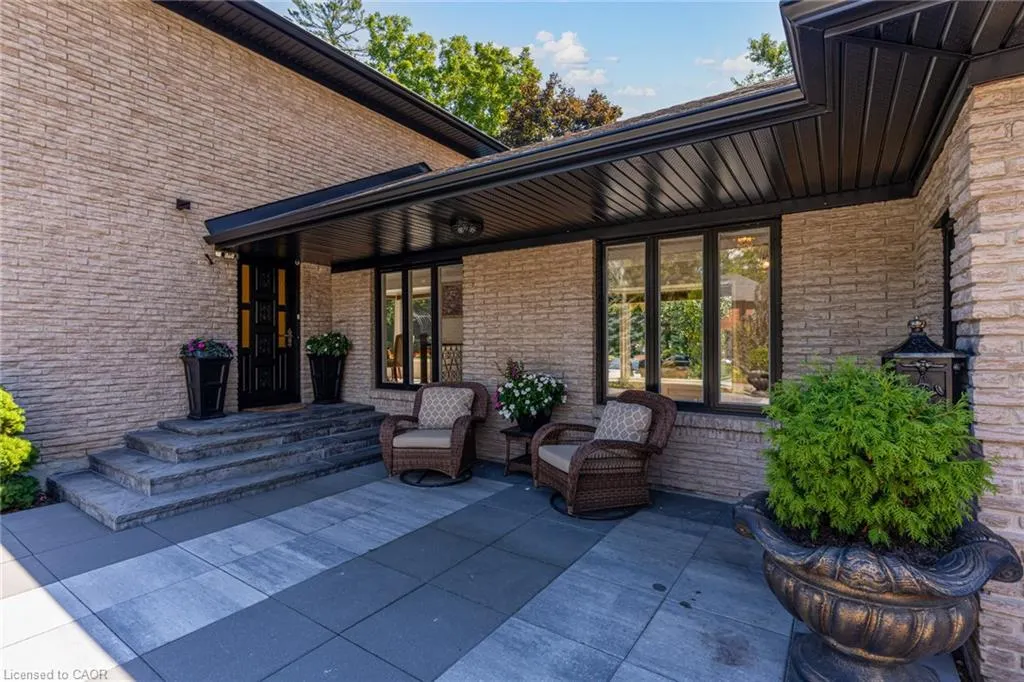 28 Stonegate Drive