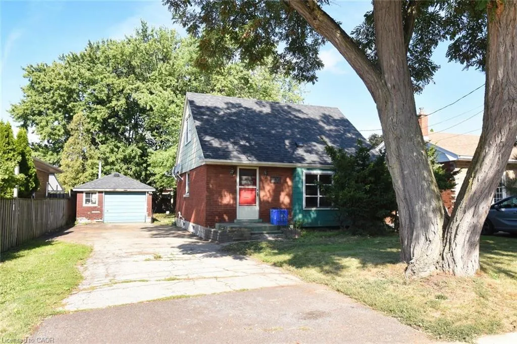 394 Upper Ottawa Street