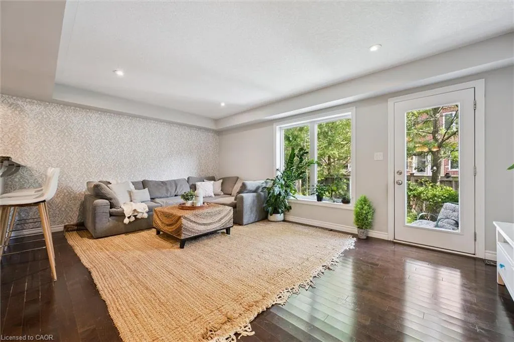 167 Arkell Road Road, #16
