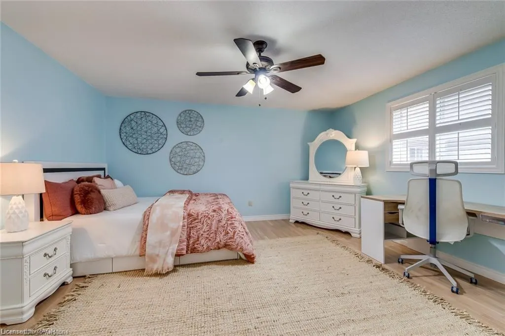 39 Thoroughbred Boulevard
