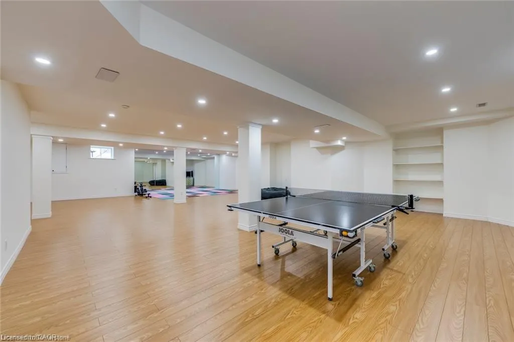 39 Thoroughbred Boulevard
