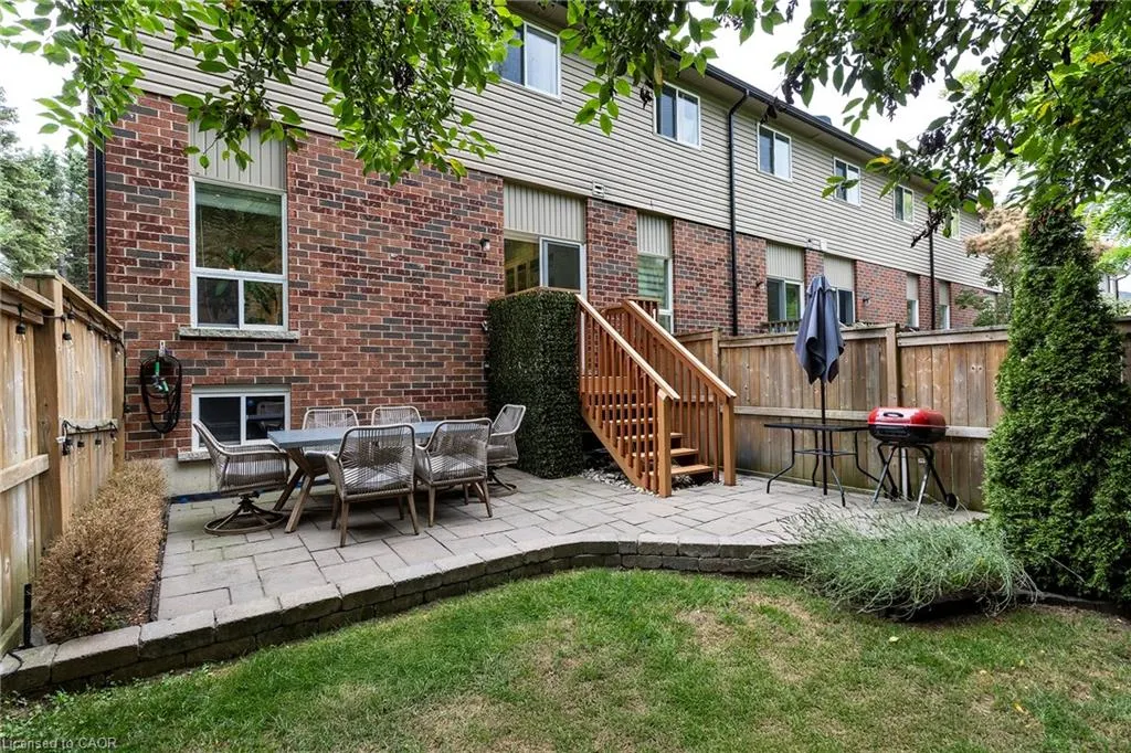 345 Glancaster Road, #14