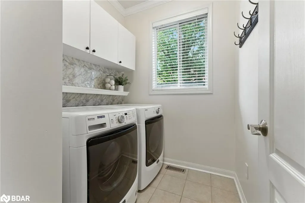 1539 Jarvie Crescent