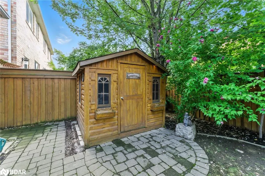 1539 Jarvie Crescent