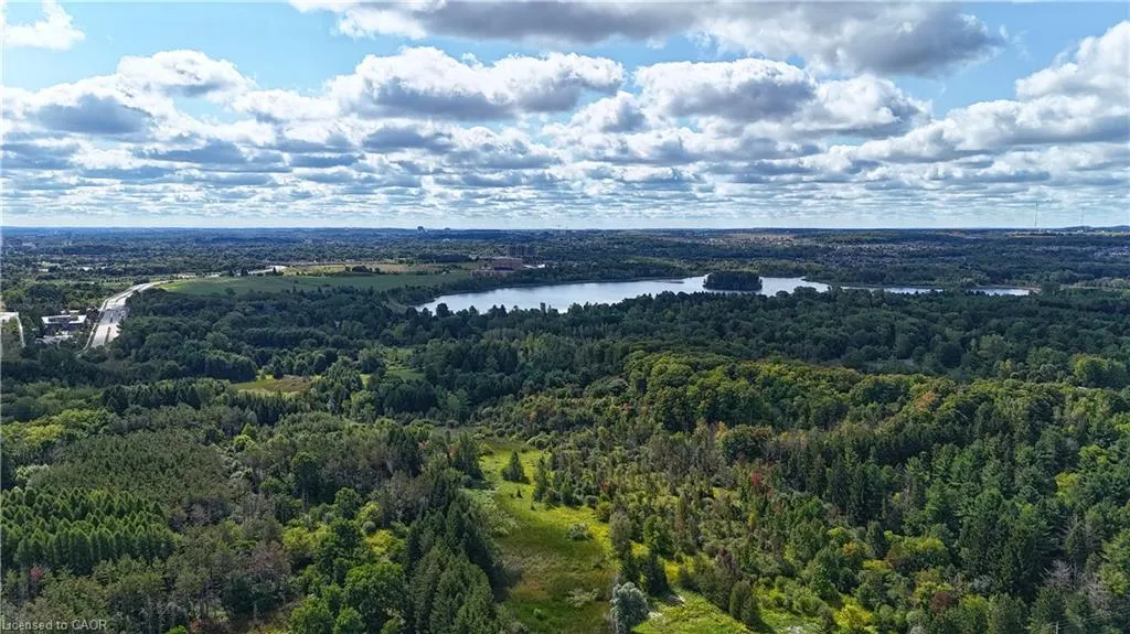 209B Inverhuron Crescent