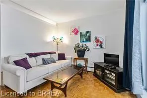 87 St George Street, #604