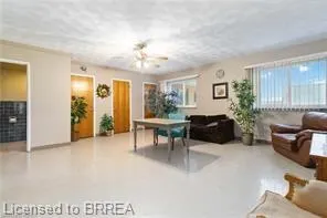 87 St George Street, #604