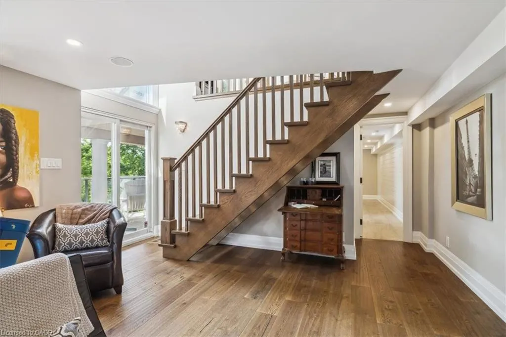 382 Trafalgar Road