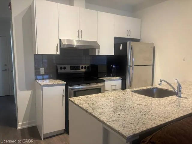 4040 Upper Middle Road, #101