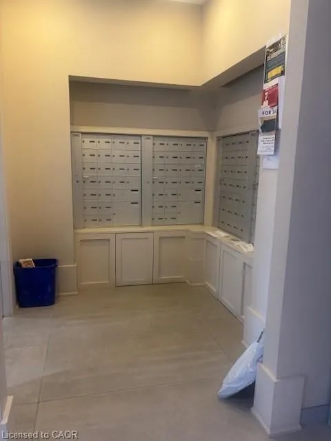 4040 Upper Middle Road, #101