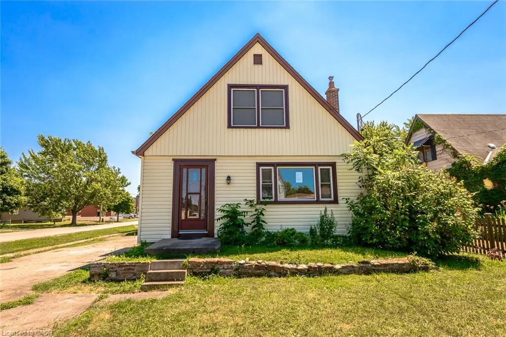12 Karen Avenue