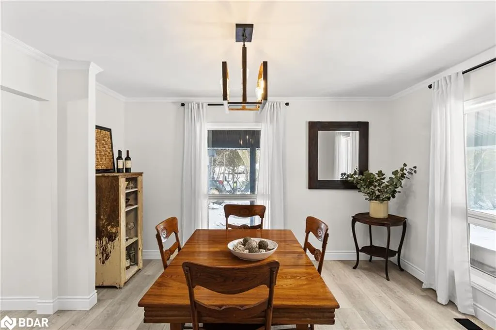 16245 7th Concession Road