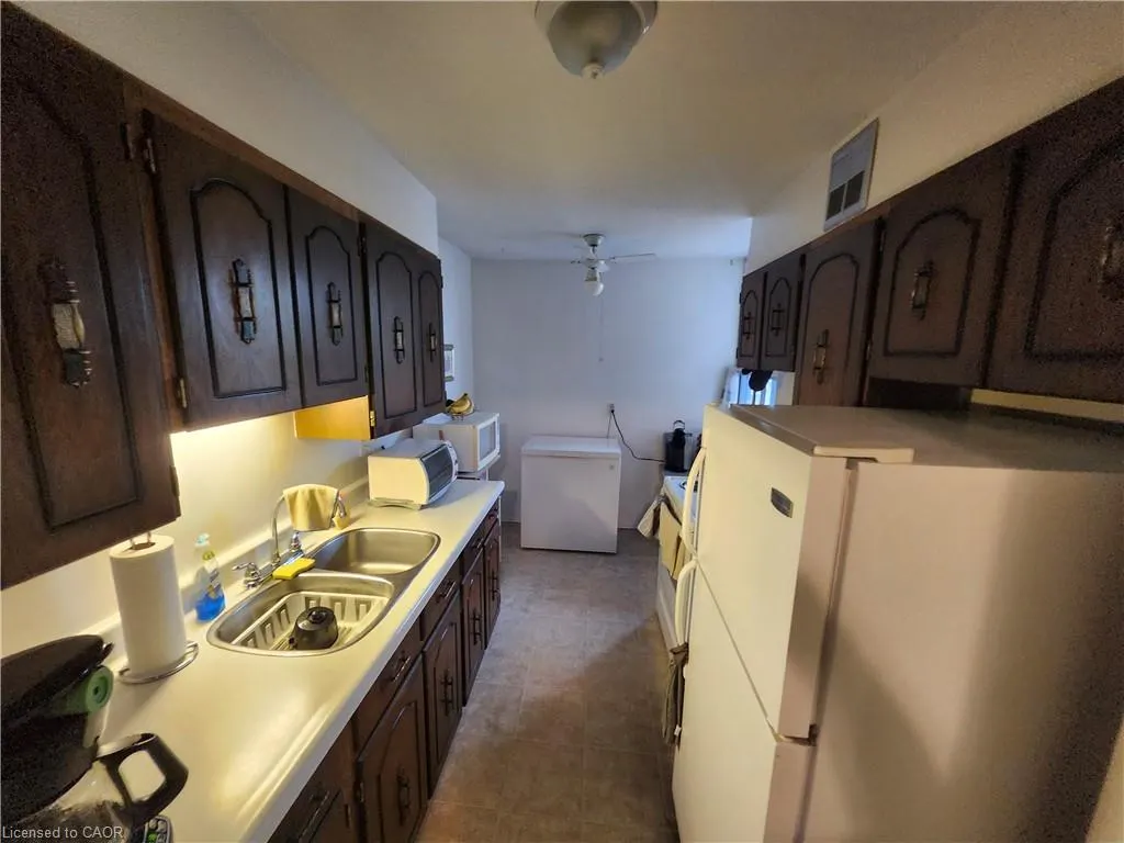 1415 Ghent Avenue, #304