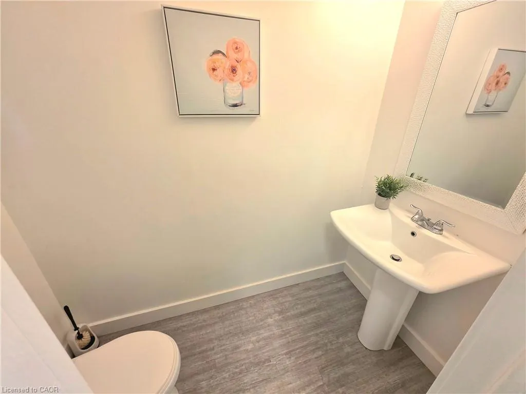 26 Poplar Drive, #5