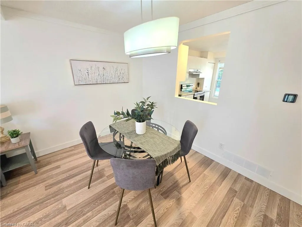 26 Poplar Drive, #5