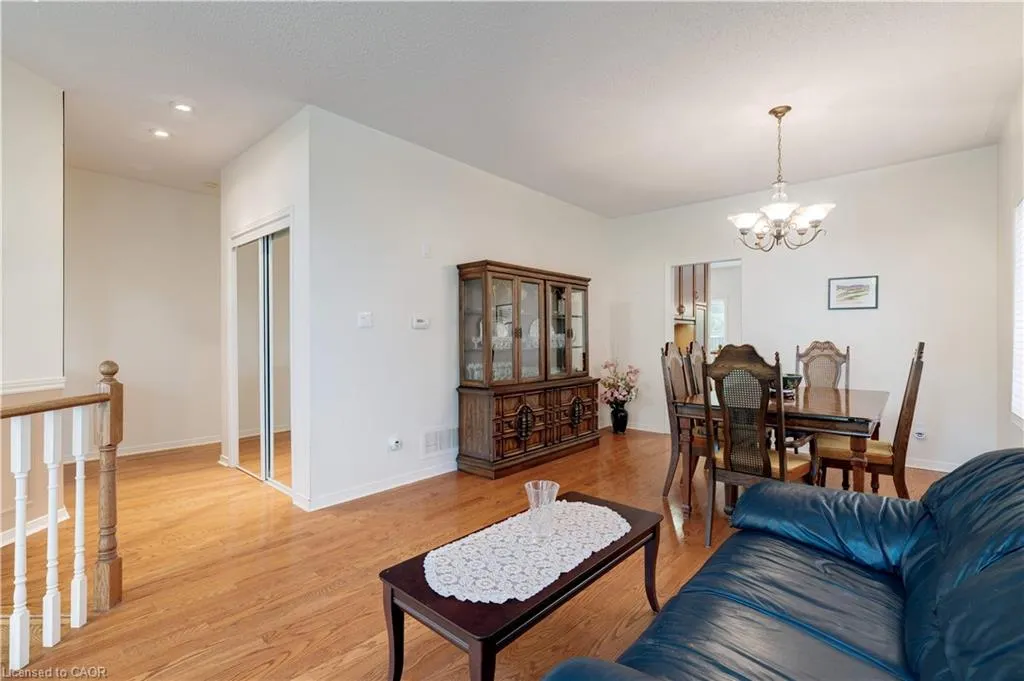 2500 Westoak Trails Boulevard