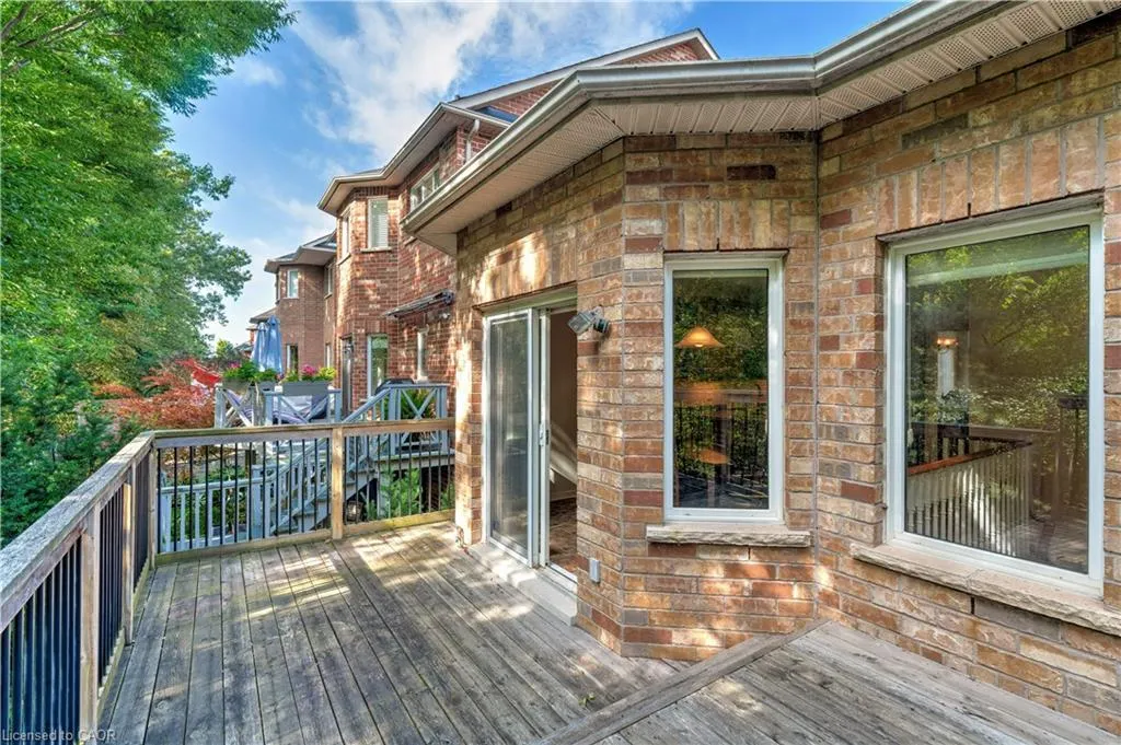2500 Westoak Trails Boulevard