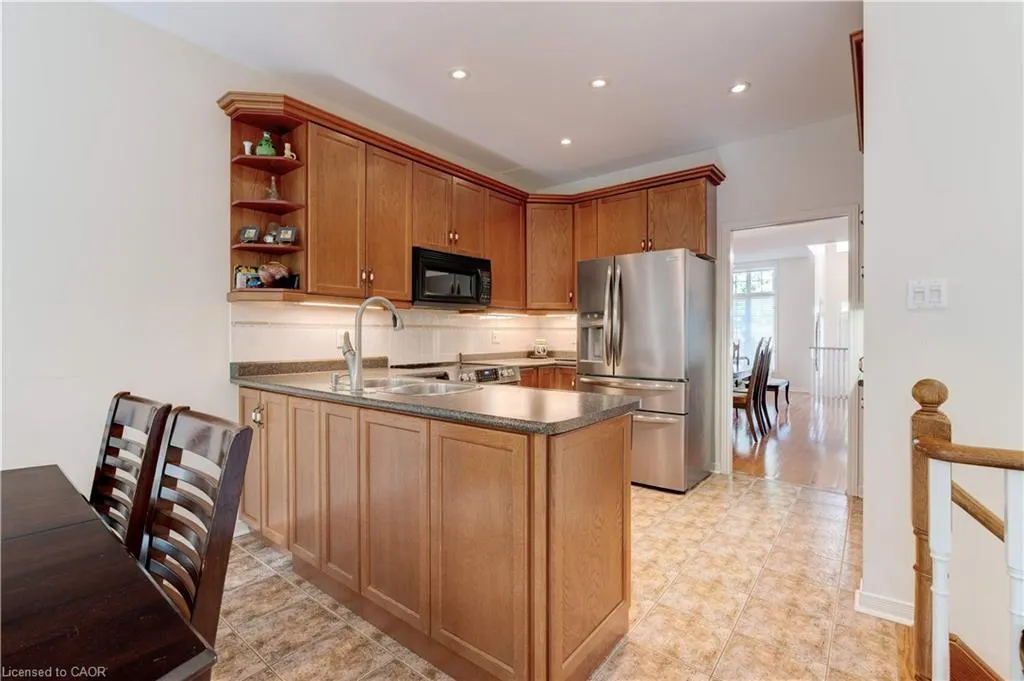 2500 Westoak Trails Boulevard