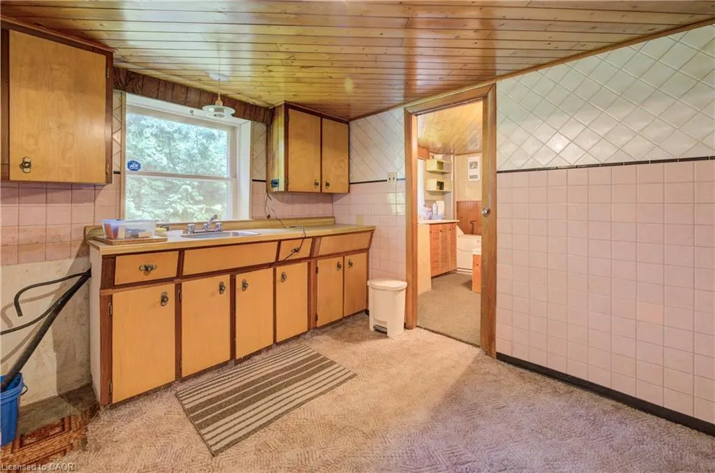 377 River Road