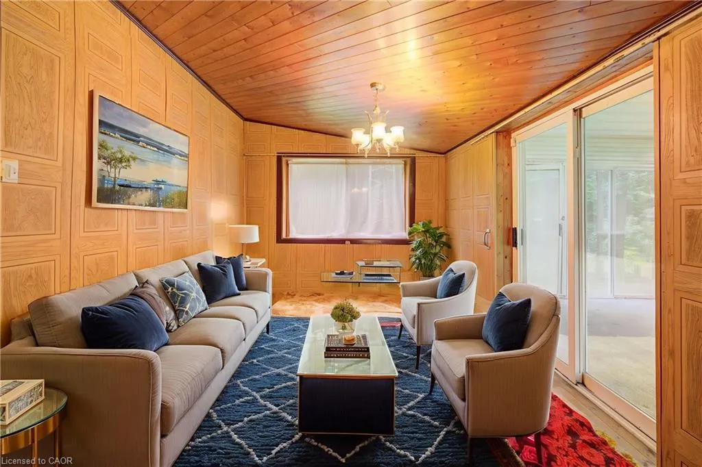 377 River Road
