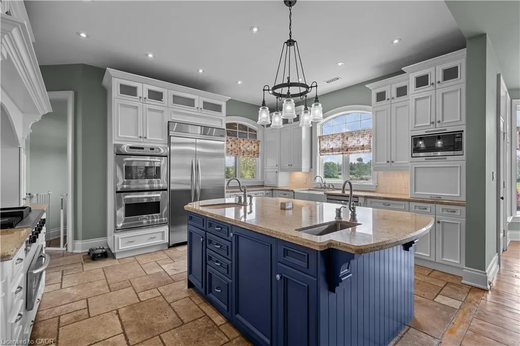 1532 Concession Rd 6 W