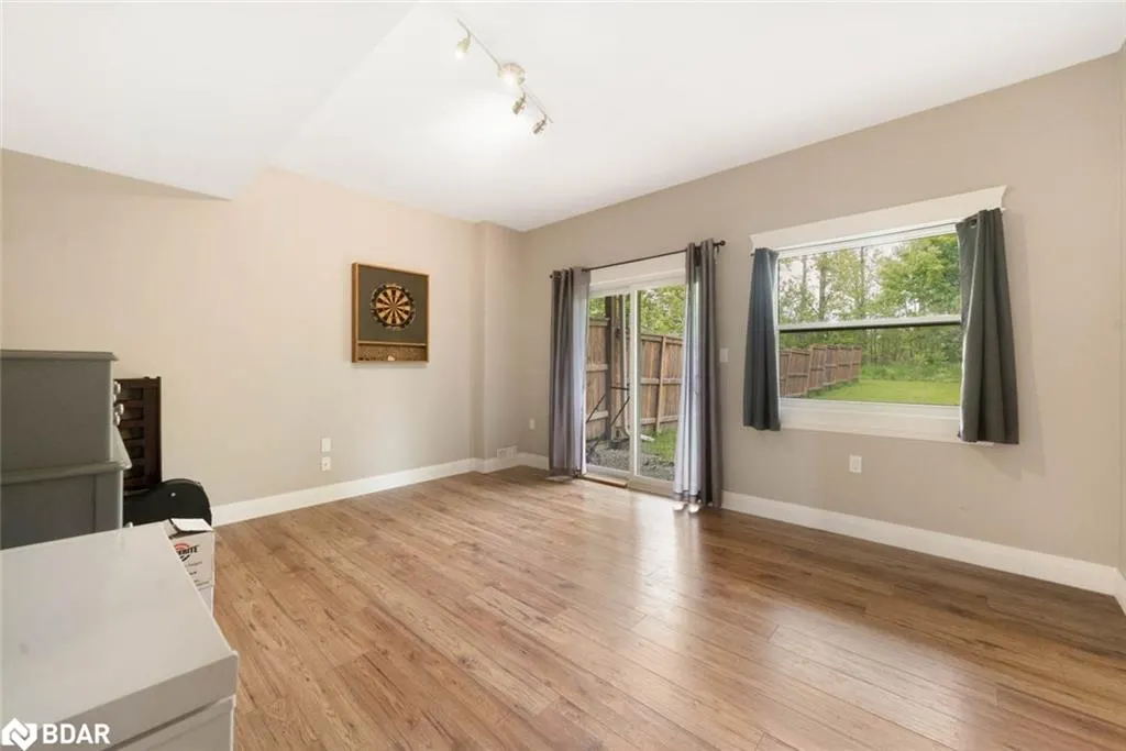 2616 Grand Tamarack Crescent
