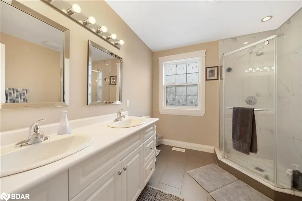 2616 Grand Tamarack Crescent