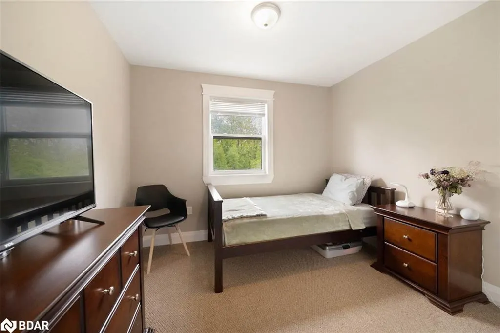 2616 Grand Tamarack Crescent