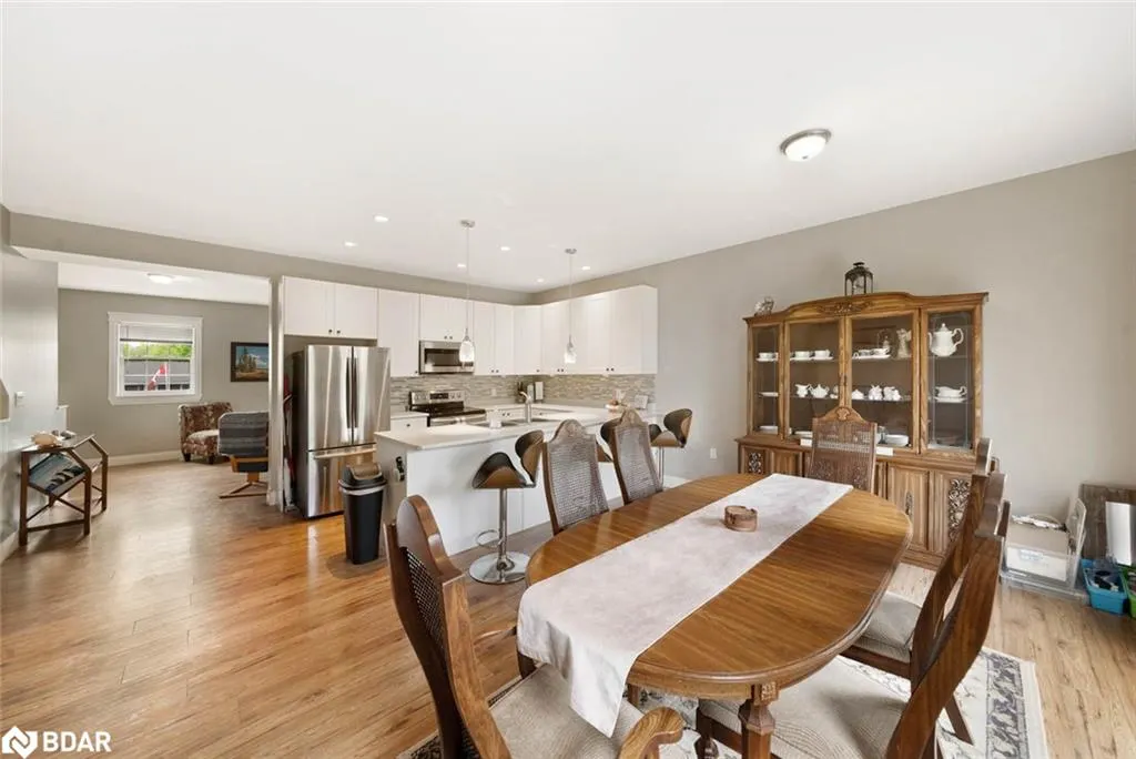 2616 Grand Tamarack Crescent