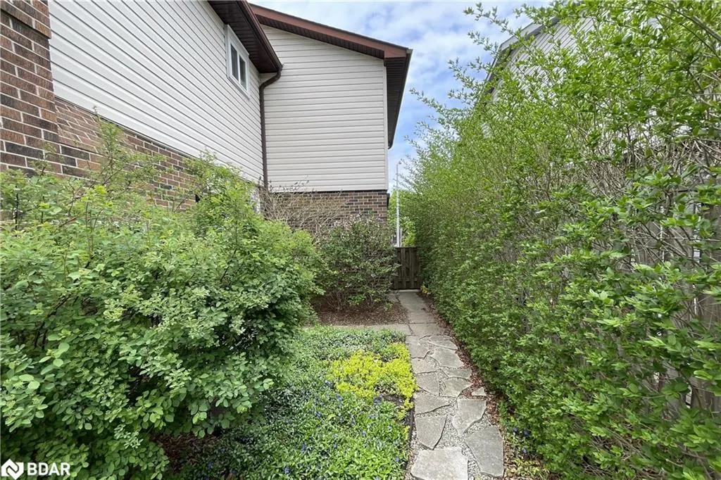 780 Woodward Avenue