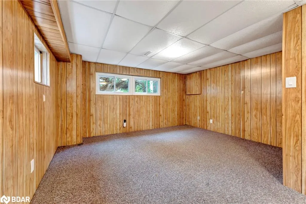 780 Woodward Avenue