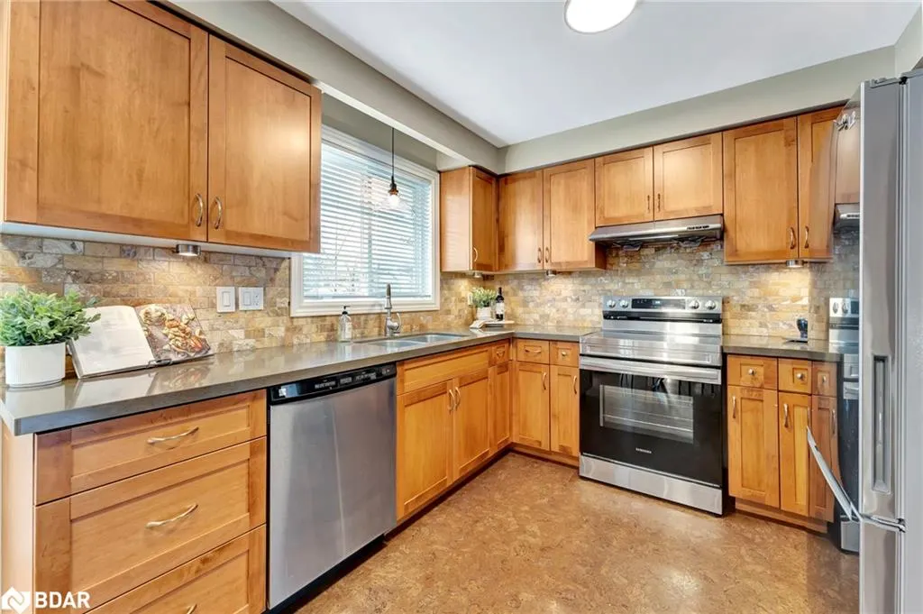 780 Woodward Avenue