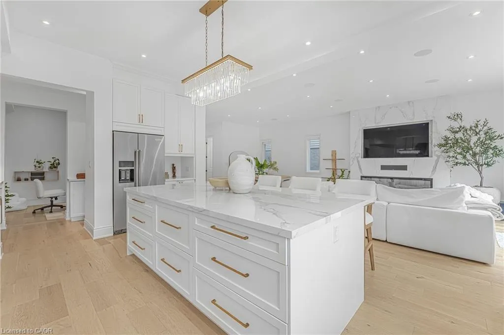 3978 Highland Park Drive