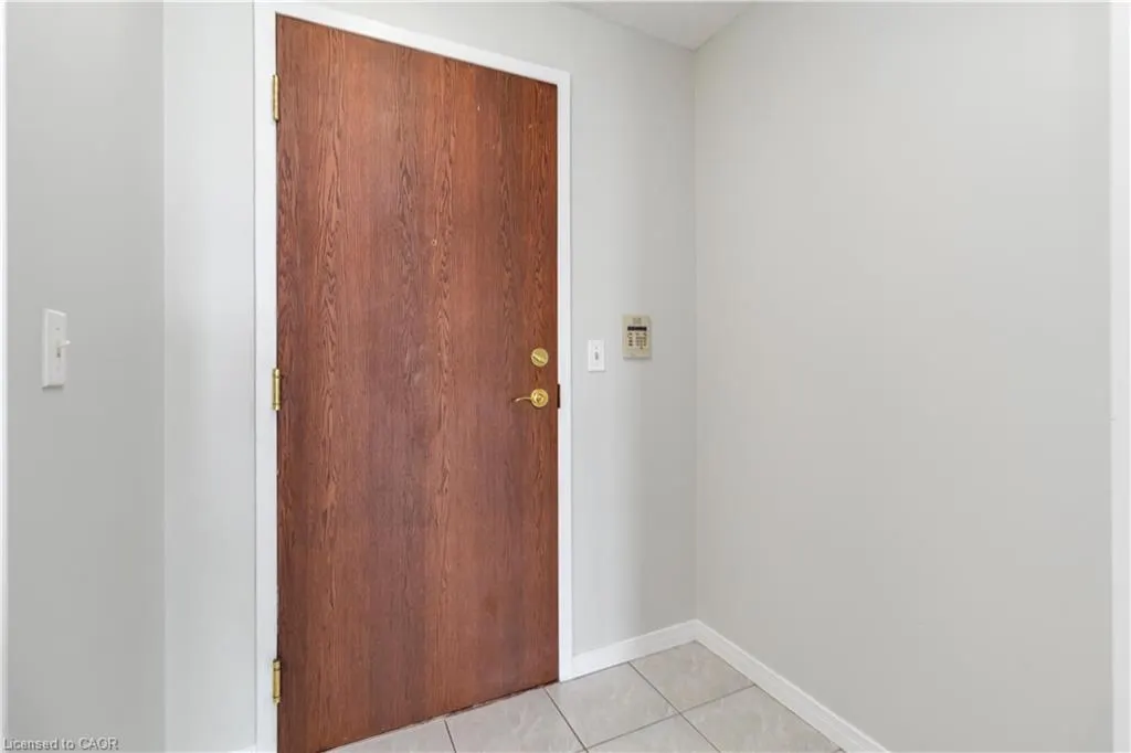 2565 Erin Centre Boulevard, #1213