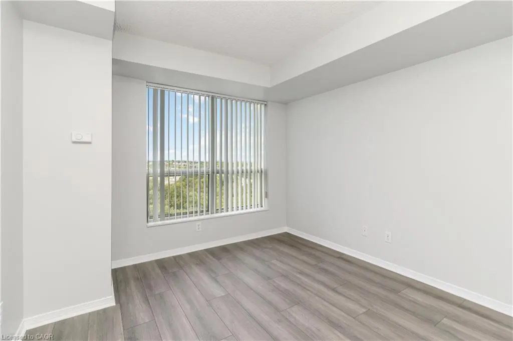 2565 Erin Centre Boulevard, #1213