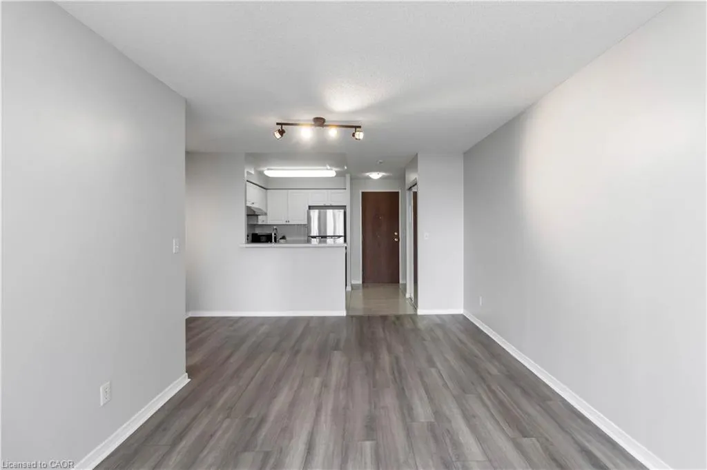 2565 Erin Centre Boulevard, #1213