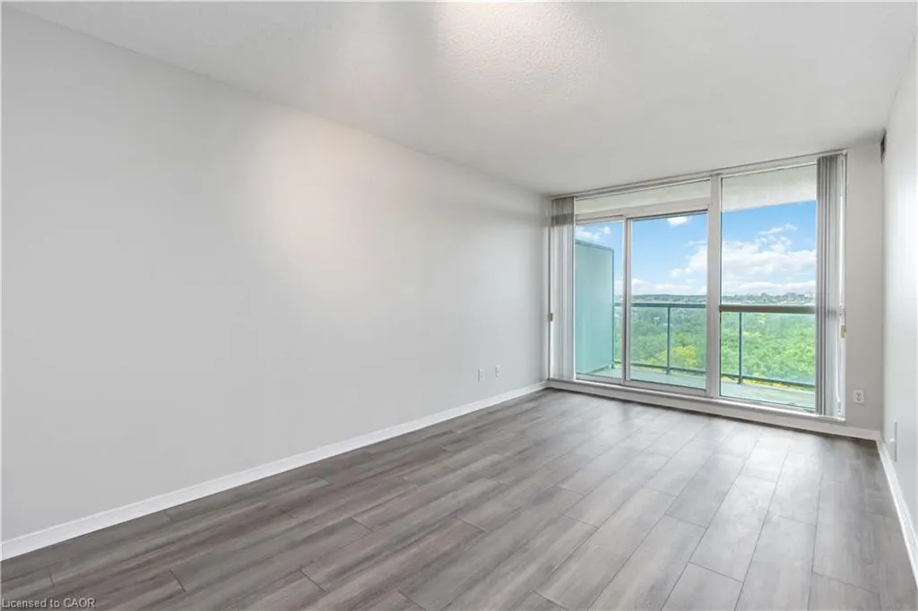 2565 Erin Centre Boulevard, #1213