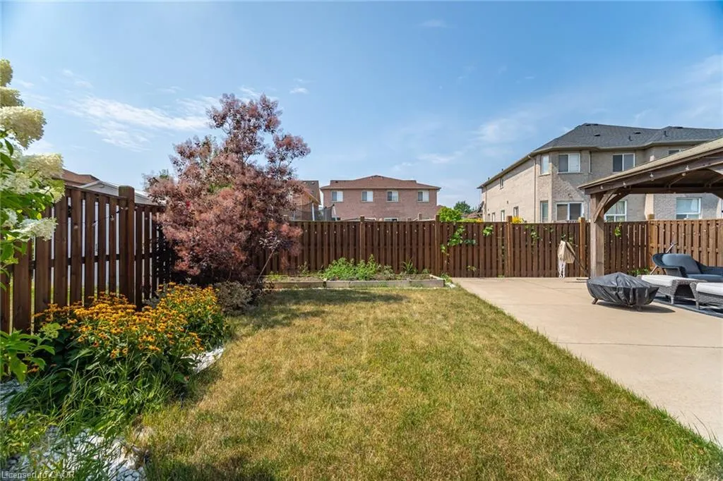 106 Eastbrook Way