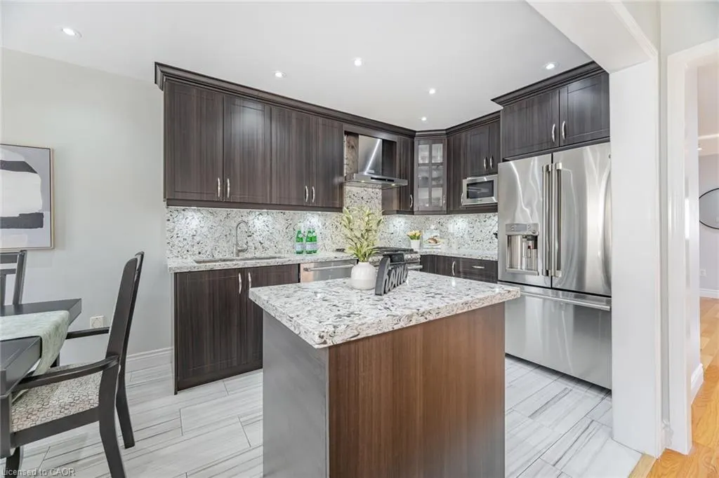 106 Eastbrook Way