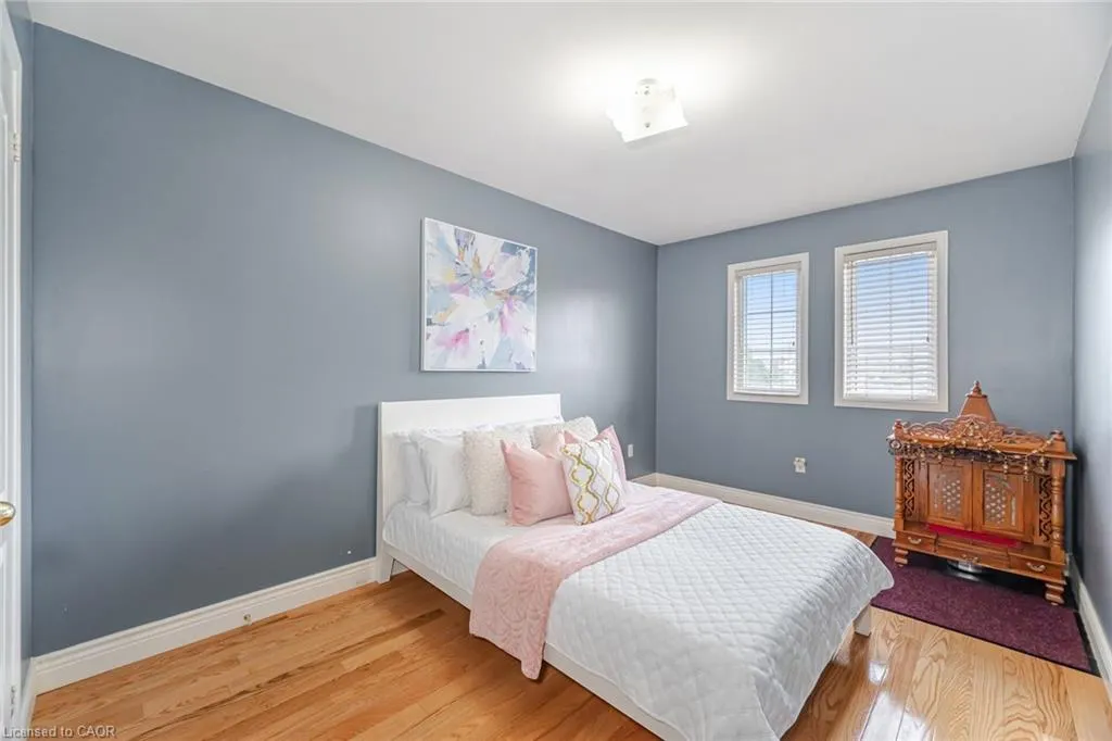 106 Eastbrook Way