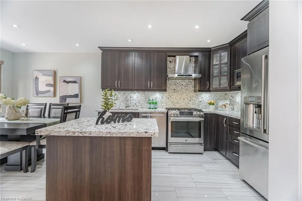 106 Eastbrook Way